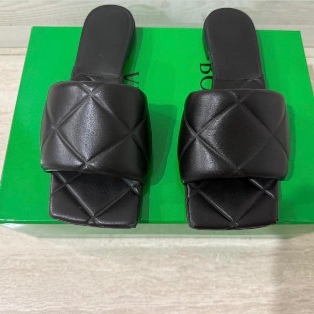 Bottega Veneta sandals